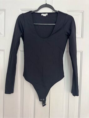 Good American Black Long-Sleeve Scoop-Neck Bodysuit